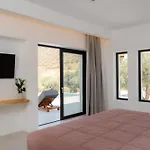 Ios Bliss 4* Mylopotas